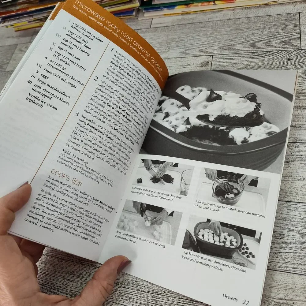 Pampered Chef Seasons‎ Best Cookbook 2011 Booklet Fall/Winter Edition Recipes